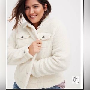 Torrid Cream colored Sherpa Trucker Jacket 00/M/L/10